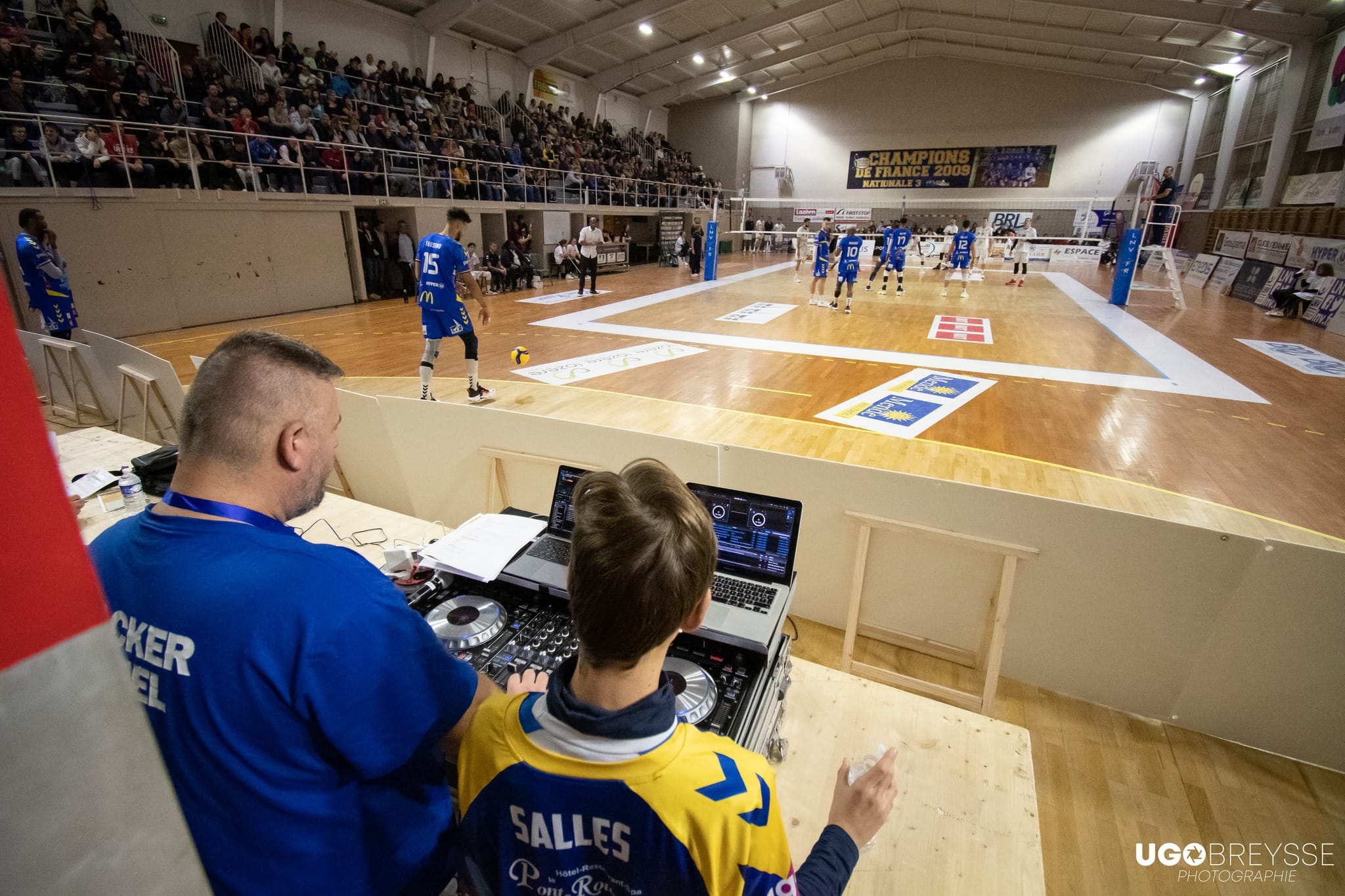 Salle de handball, volley et futsal