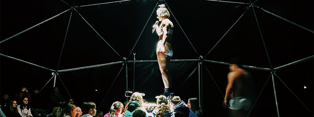 Image d'illustration de la page ATELIER CIRQUE & PORTÉE
